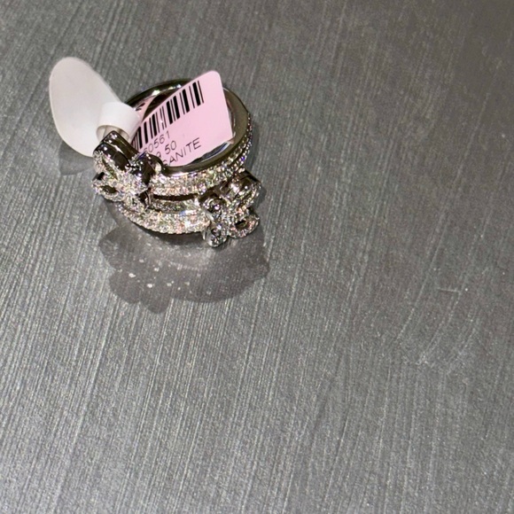 Vvs diamond butterfly Moissanite ring, 100% passes diamond testers Gift for her - Picture 5 of 8